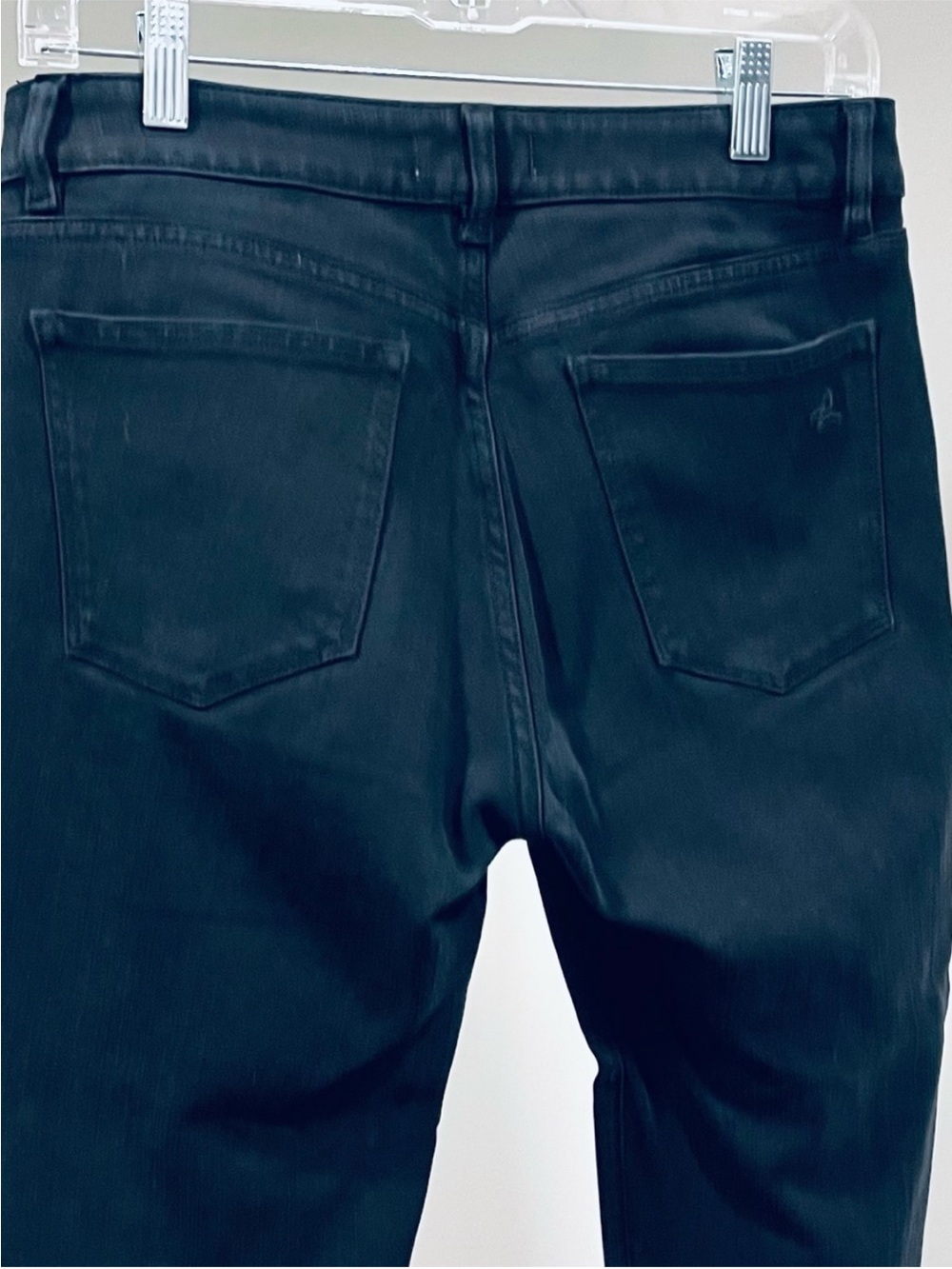 DL1961 Black Skinny Jeans EUC - Picture 10 of 16